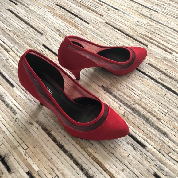 Spring Red Pumps - Picture 2 of 7